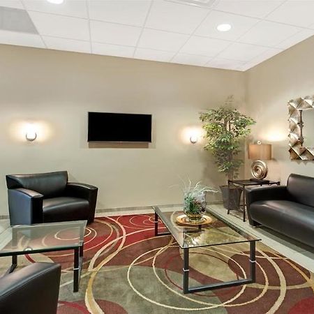 New World Inn & Conference Center كولومبوس المظهر الخارجي الصورة